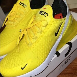 Airmax 270 size 8.5.